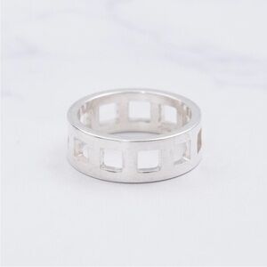AUTH GUCCI Ring • AG Silver 925 Open Loops Circle Ring Authentic Gucci Jewelry
